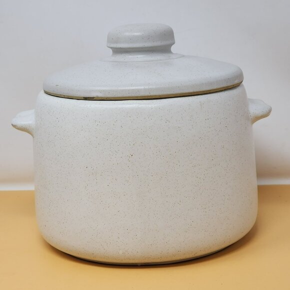 Vintage West Bend Stoneware Cooking Pot With Lid & Handles - Picture 3 of 10
